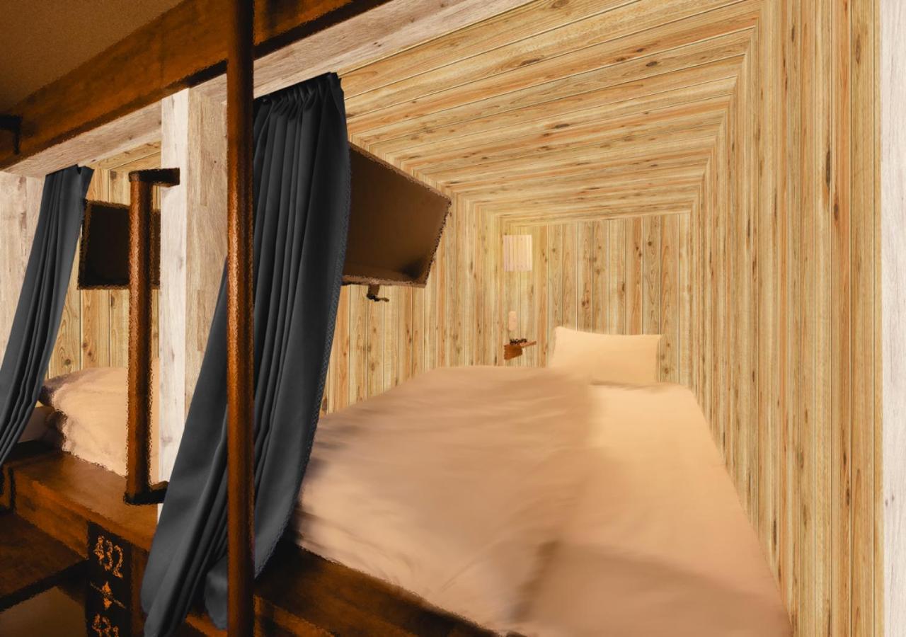 The Centurion Sauna Rest & Male Only 2*