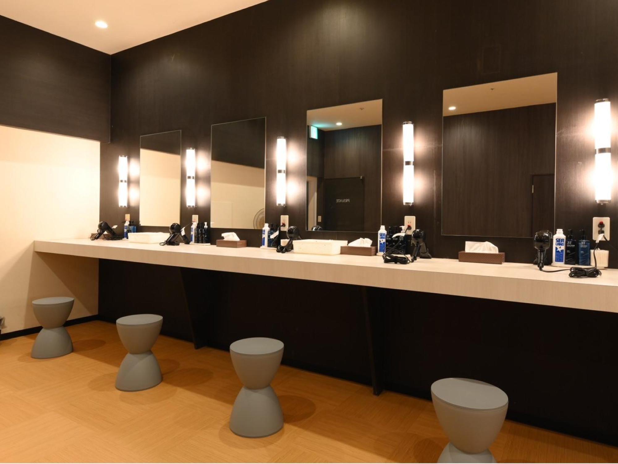 The Centurion Sauna Rest & Male Only 膠囊旅館 扎幌
